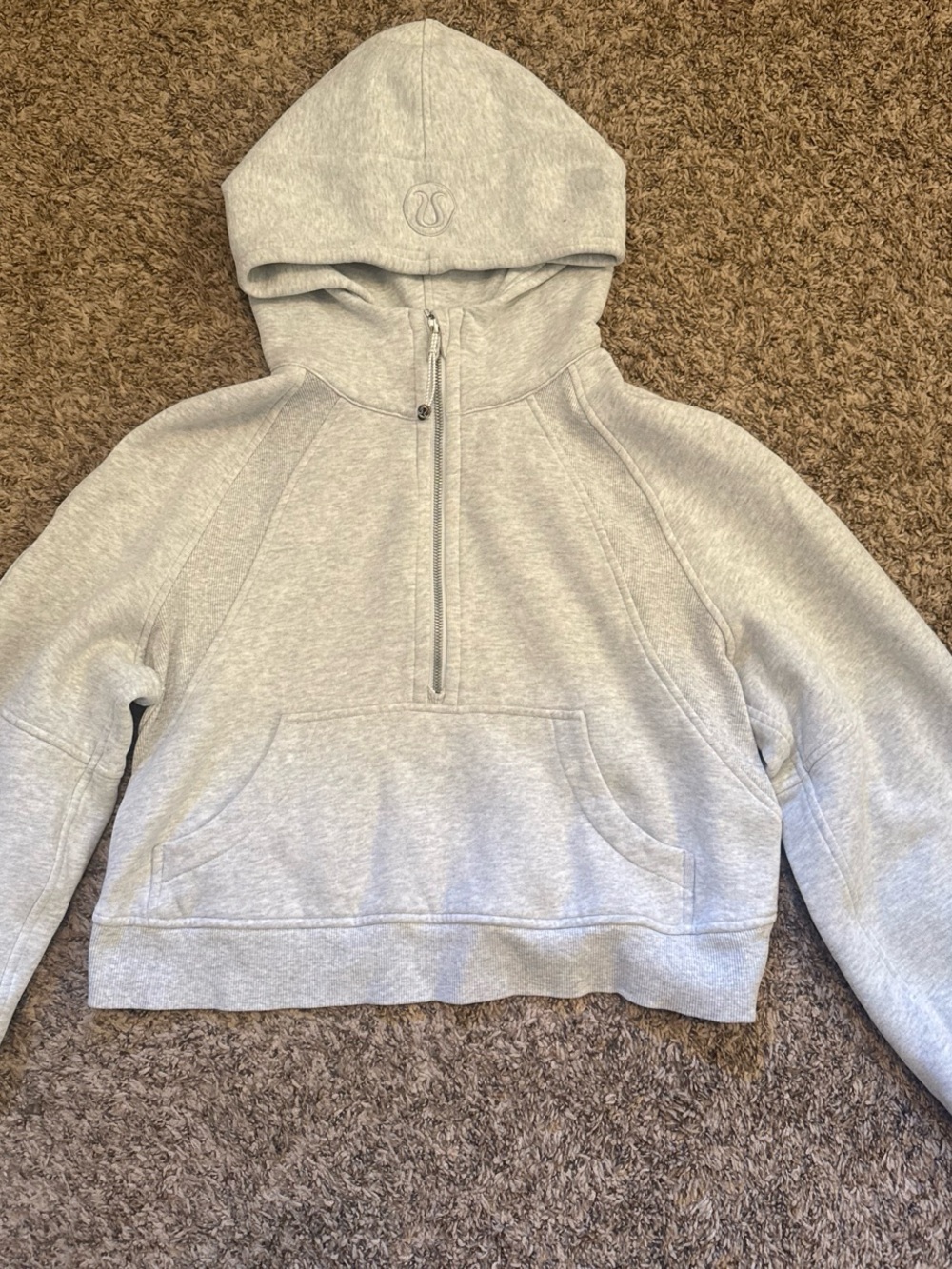 lululemon scuba athletica Women's Light Gray Half-Zip Hoodie Sweater